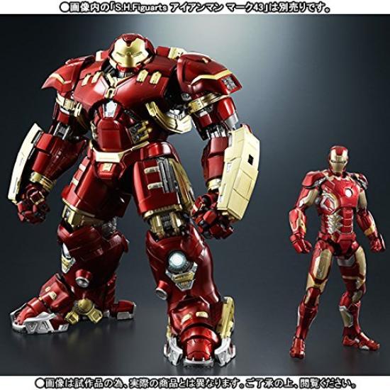 Фигурка Халкбастера из суперсплава x Железного человека Марк 44 SHFiguarts