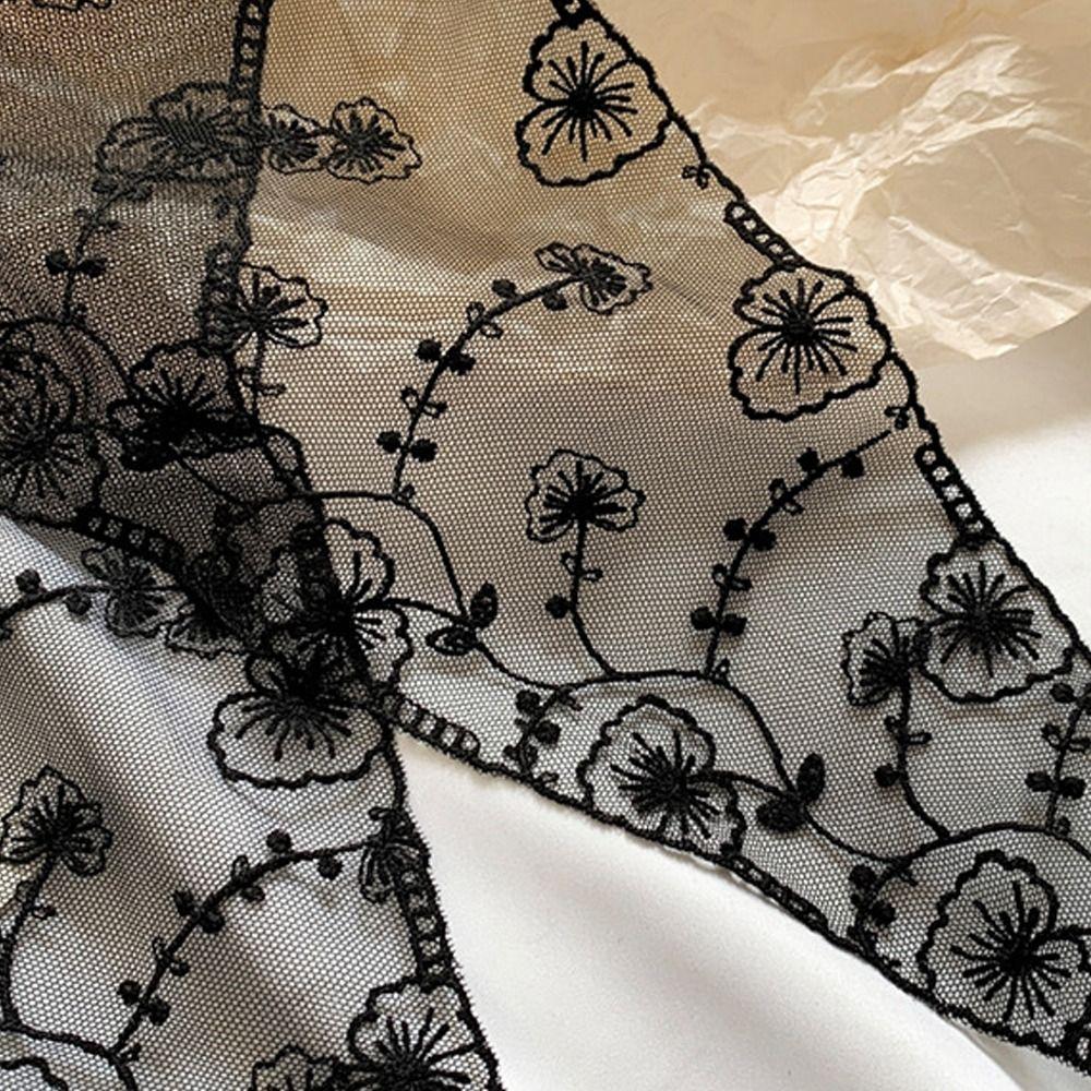 Embroidered Flower Shawl Elegant Headscarf Fashion Triangle Scarf Women