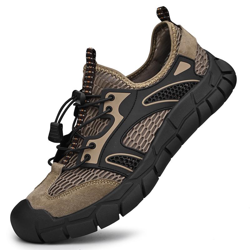 Fashion Summer Men Soft Bottom Sandals Casual Leather Sandals Fashion Flat Designer Beach Shoes Outdoor Waterproof Hollow Out Sneakers