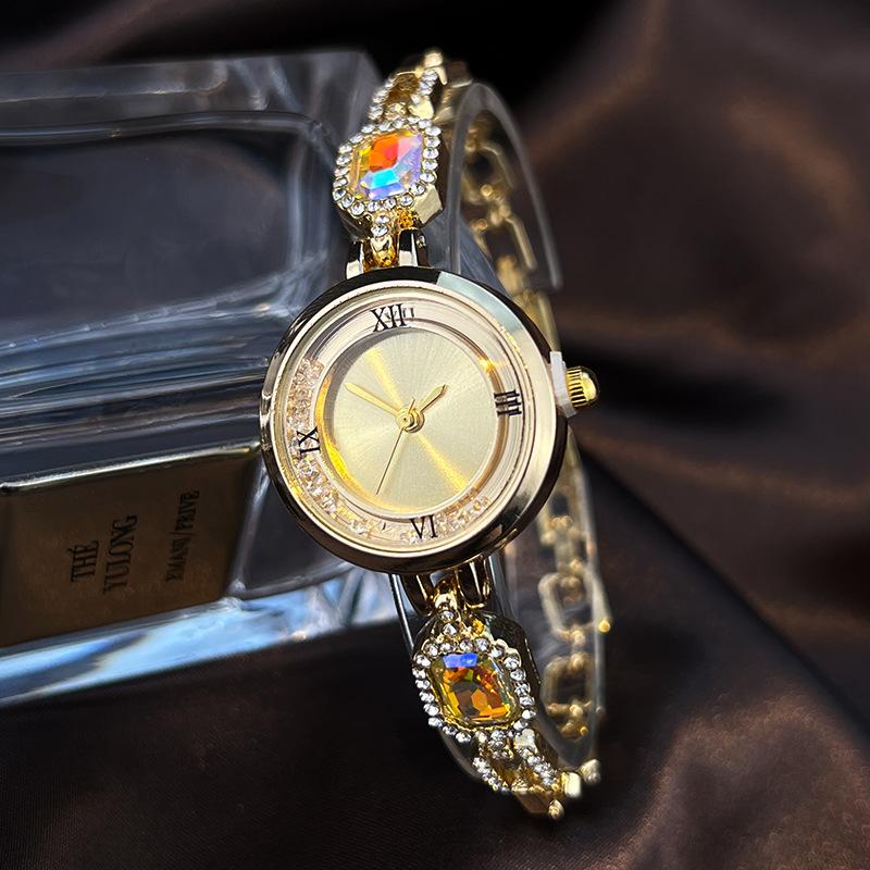 Часы женские кварцевые Ball Fire Diamond с деликатным маленьким циферблатом, бриллиантовым браслетом, римскими цифрами