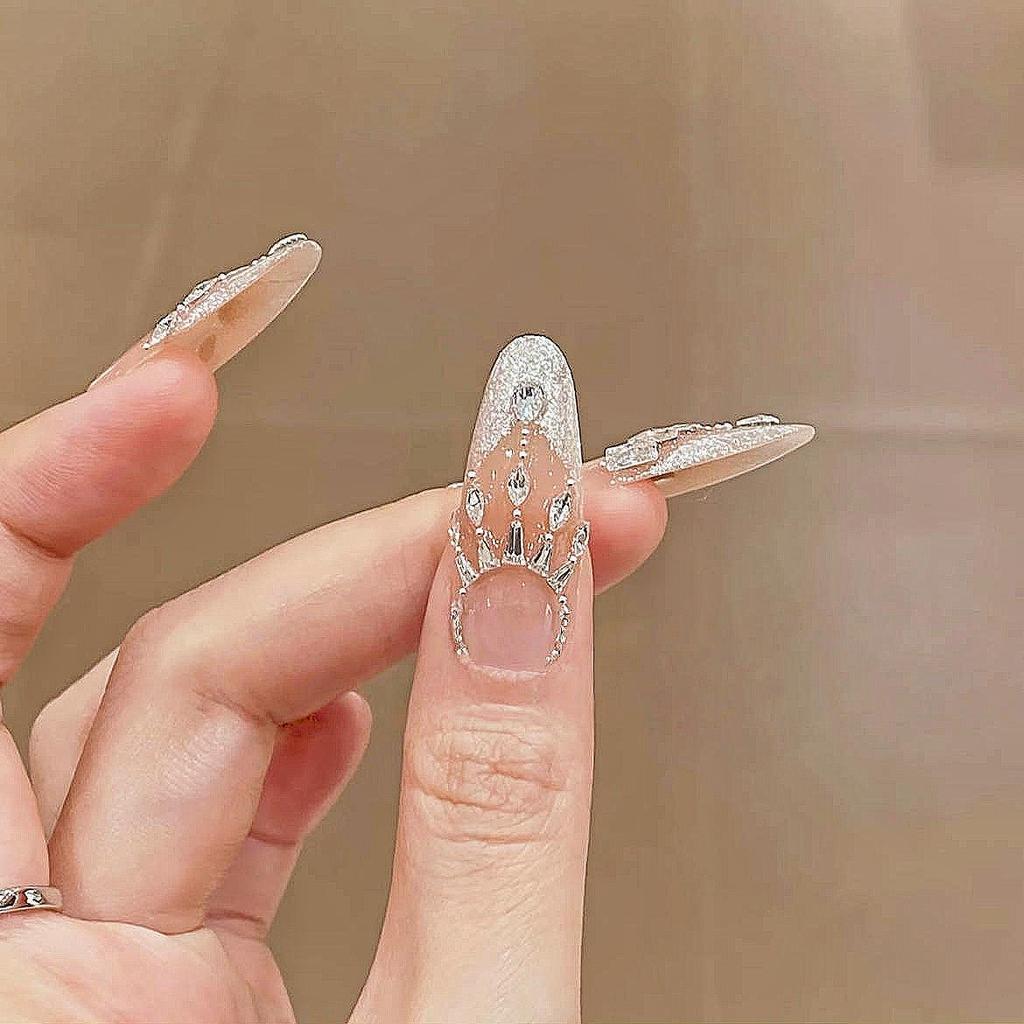 Goddess Crown Exquisite Bling Fingertip Nails with Small Diamonds