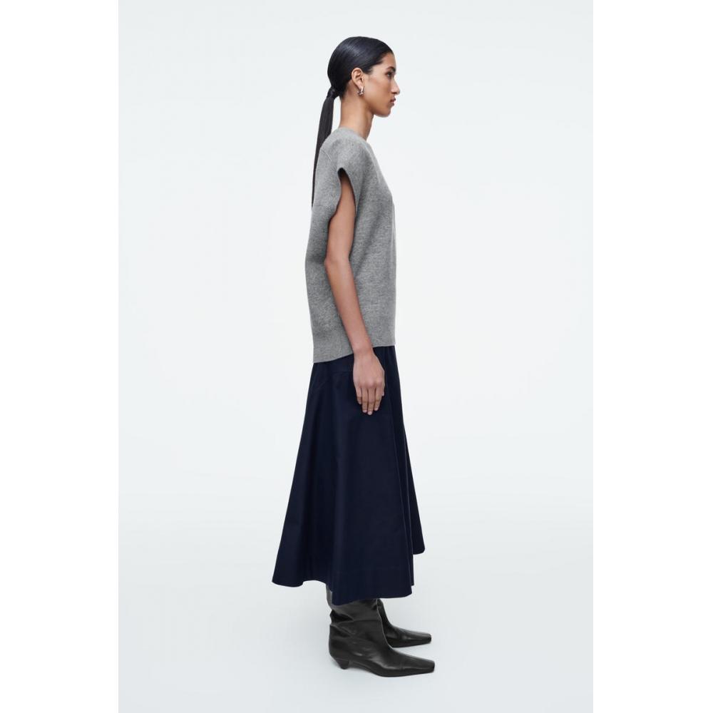 COS Жилет из японской двухслойной шерсти с V-образным вырезом