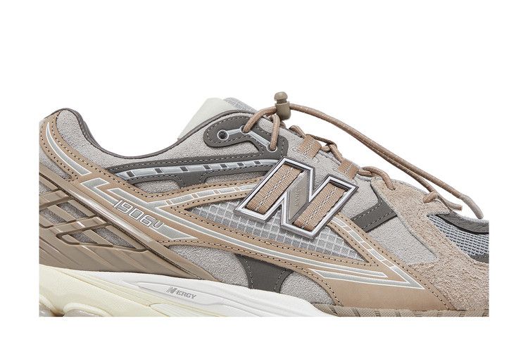 Men's Sneakers New Balance 1906N N.Hoolywood x INVINCIBLE Moonrock Moonrock/Grey
