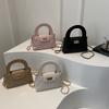 Diamond Embroidered Thread Fashion Korean Lock Handbag New Spring Versatile Ins Chain Crossbody Small Square Bag