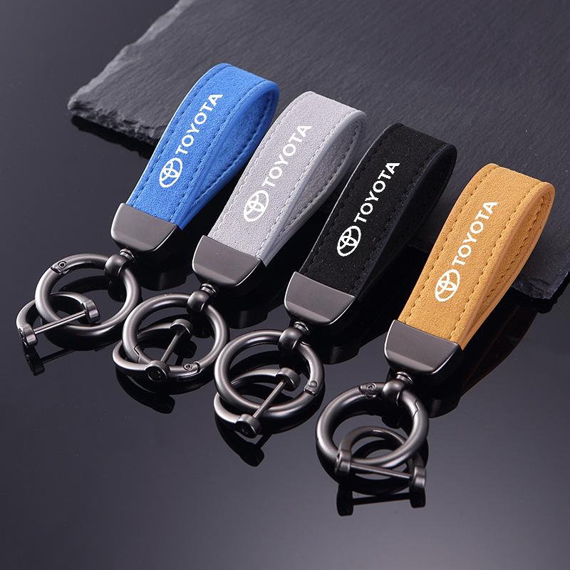 ATH1 Leather Metal Luxury Car Keychain For Toyota Rav4 Prado Corolla CHR Avalon Highlander Tacoma Hilux Avensis Camry Land Cruiser