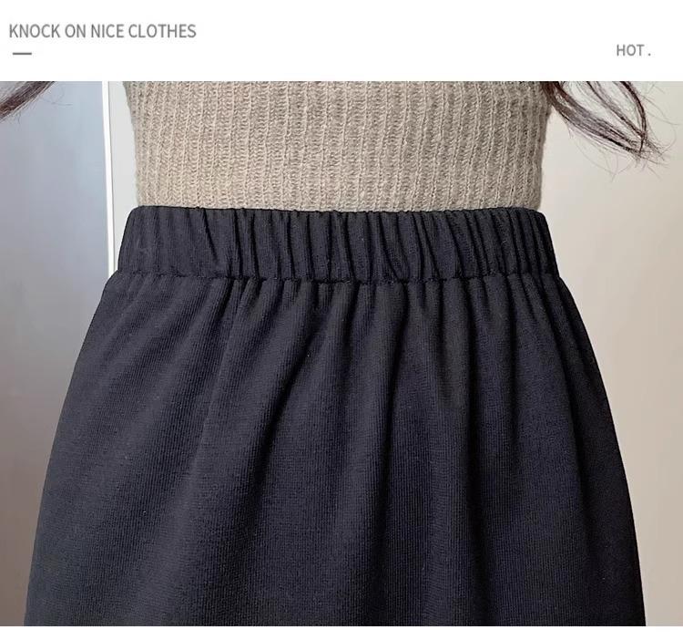 Mid-Length Women's Bodycon Midi Skirt with Back Slit - 2024 Korean A-Line Fashion.