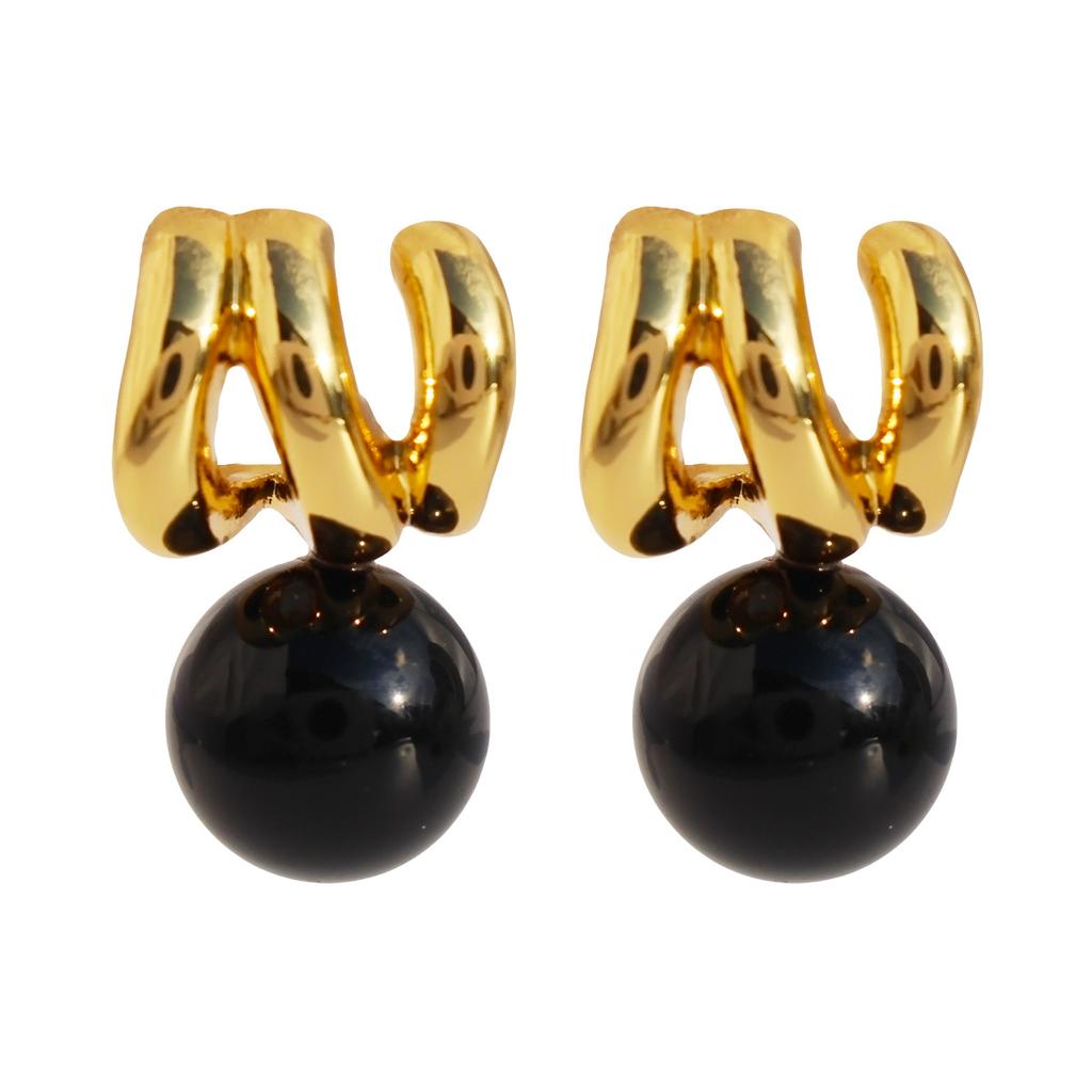 Autumn And Winter New French Black Agate Commuter Earrings Fashionable Wavy Metal Stud Earrings Women'S Fashion Silver Needle 702