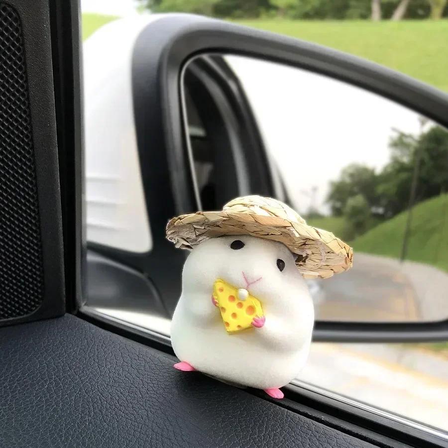 Милый креативный хомяк в соломенной шляпе, украшения для автомобиля, украшения для салона автомобиля, аксессуары для приборной панели, украшения для автомобиля