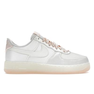 Кроссовки женские Air Force 1 07 LV8 Sail Barely Orange серые HQ3762-133