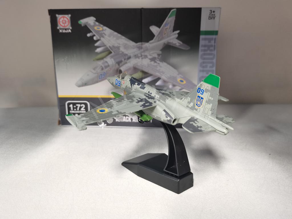 Самолет СУ-25 Масштаб 1/72 АБС Сборка Самолет Симуляция Истребитель Коллекция Сувенир Самолет Энтузиаст Подарок Игрушка Украшение