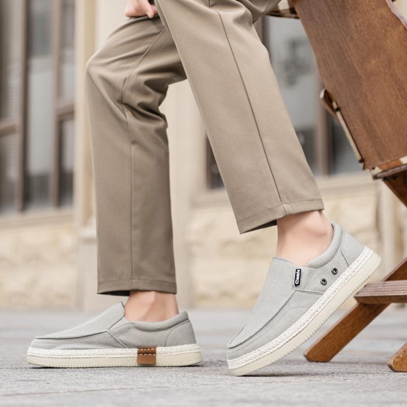 Модные повседневные мужские парусиновые туфли Красивый удобный и дышащий стиль Новая молодежная обувь для повседневной носки в офисе и на отдыхе Легкая