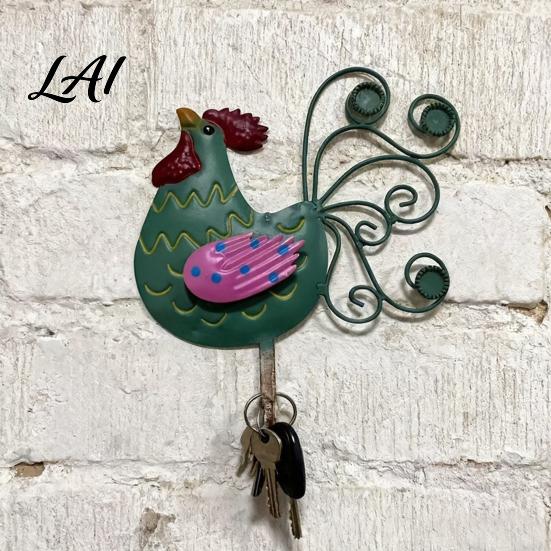 Farmhouse Wall Mounted Key Holder Painted Metal Rooster Hook Style 3D Iron Kitchen Storage Hook Decor for Keys Towels Decorative Hanging