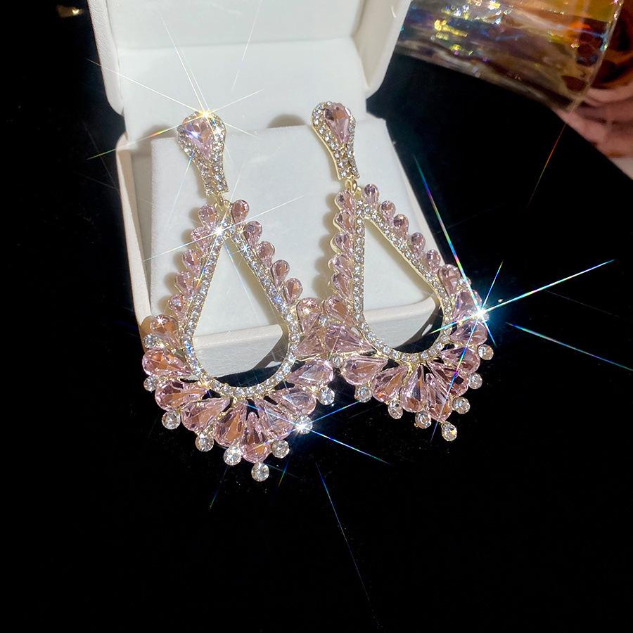 Серьги-пусеты «Серебряная игла» с вырезами в виде розовых бабочек и цирконами - Высококачественная роскошная модная бижутерия