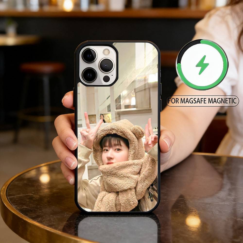 Чехол для телефона китайской актрисы Луси Рози Чжао Для iPhone 17, 16, 15, 14, 13, 12, 11 Plus, Pro Max Магнитный Для Magsafe Беспроводная Зарядка