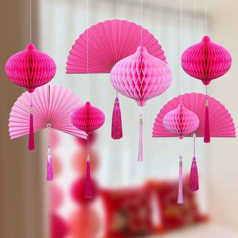 Набор для свадебного декора: Сотовые шары, Складные веера и Подвески «Двойное счастье» для комнаты жениха