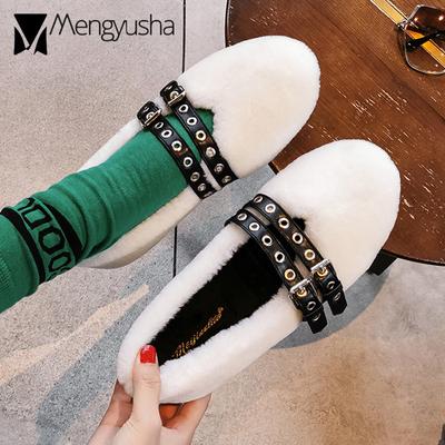 Модные женские мокасины с двойным ремешком и мехом, белоснежные туфли, плюшевые туфли на плоской подошве из овечьего меха, заклепочные мокасины для женщин, балетки из меха