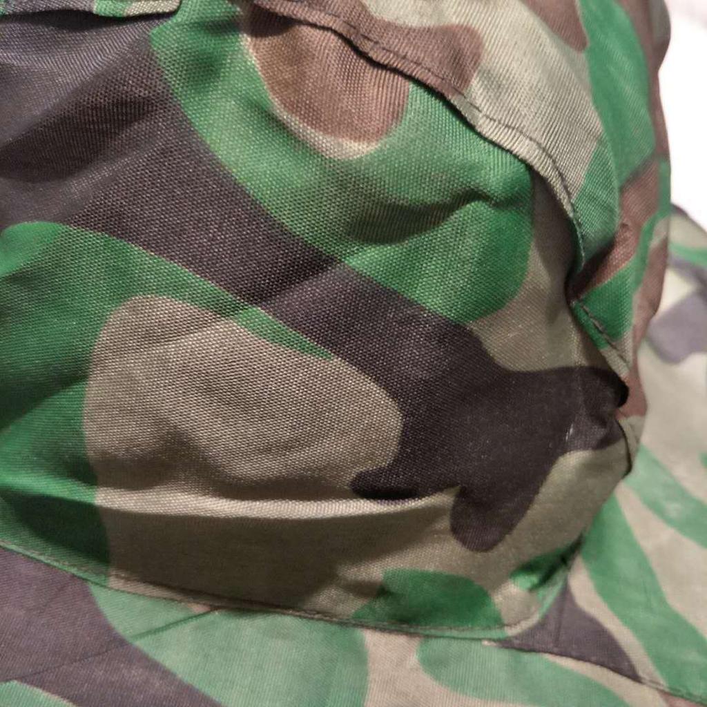 1 шт. Камуфляжная шляпа пчеловода с москитной сеткой - Уличная шаль-шляпа от комаров, Идеально подходит для рыбалки и защиты от солнца, Безумный