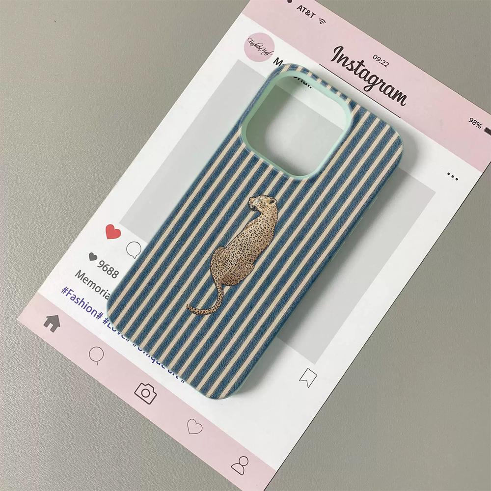 Чехол для телефона 'Гепард в полоску' Подходит для IPhone 17 Pro Max Air 16 15 Plus 14 13 12 11 Чехол-обложка Funda Для IPhone 16 15 14 Plus