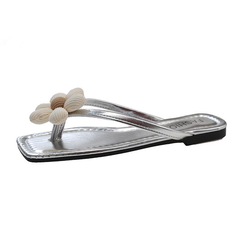 Sweet Flower Flip-flops Female Summer Wear New Fairy Wind with Skirt Pinch Foot Beach Cool Slippers