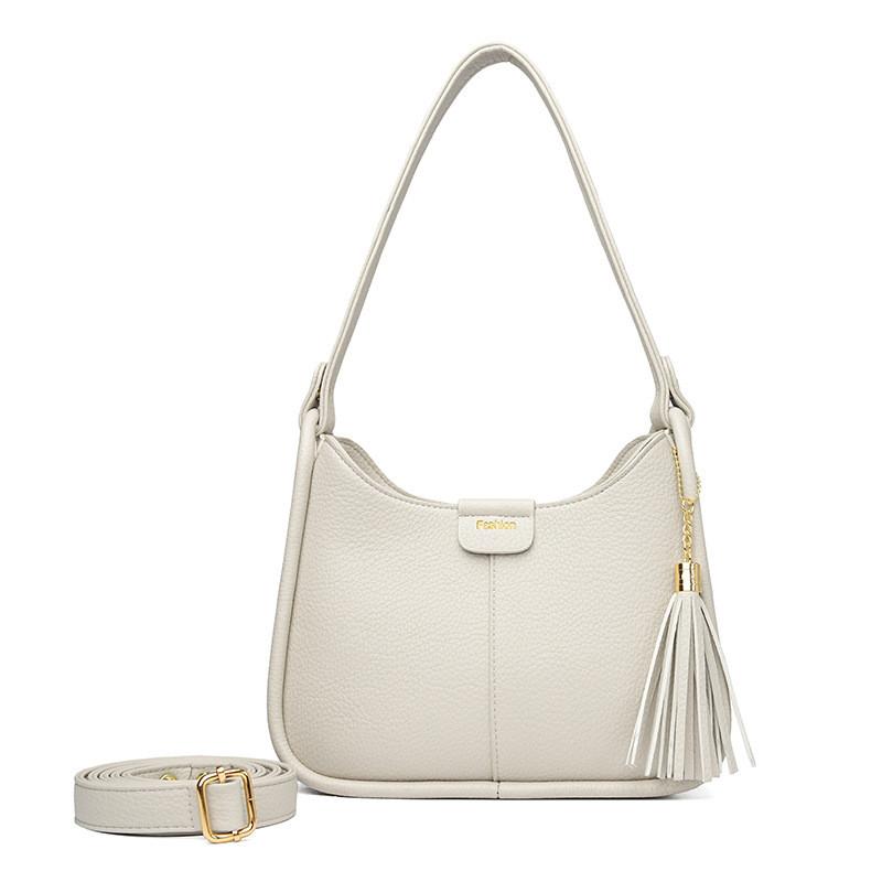 IELGY One-Shoulder Armpit Commuter Tote Bag Fashion Simple Small Square Bag