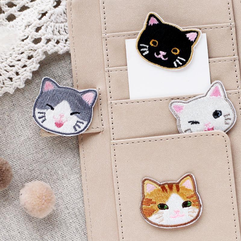 2pcs Cat embroidered cloth decoration