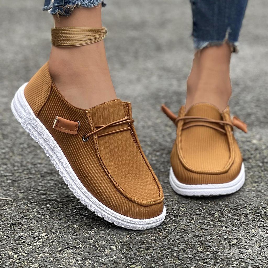 Spring 2025 New Plus-size Casual Shoes Women's Lace-up Flat Oversoles Low-top Loafers Women's Singles Shoes