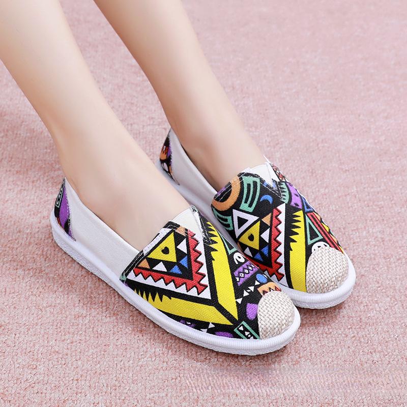 Women Shoes 2024 New Breathable Mesh Lightweight Casual Shoes Comfortable Soft Bottom Flats Slip On Flats Shoes Zapatos De Mujer