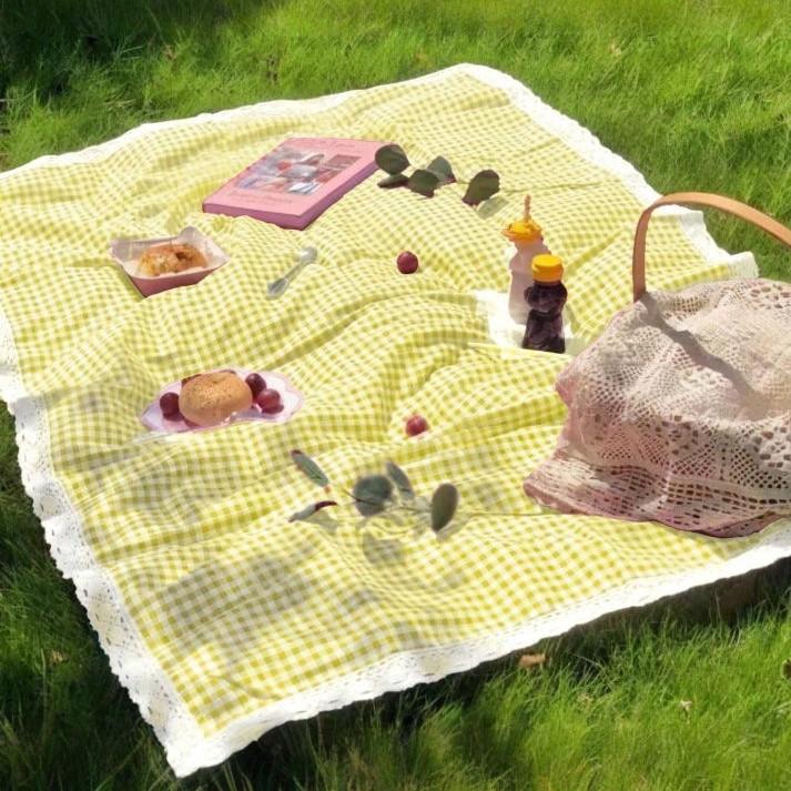 Yellow picnic mat outdoor tablecloth camping floor mat moisture-proof fabric mat anti-thickened picnic floor mat household picnic cloth