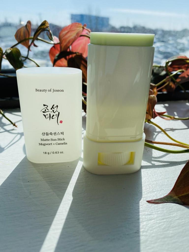 Beauty of Joseon MATTE SUN STICK : MUGWORT+CAMELIA SPF 50+ PA++++ 18g AUTHENTIC STORE