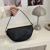 Французская нишевая маленькая сумка женская 2025 новая весенне-летняя фактурная сумка-мессенджер с широкими полосами популярная сумка-седло женская сумка