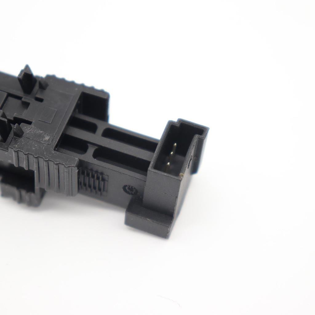 Выключатель стоп-сигнала BMW E39/E46/E52 61316967601