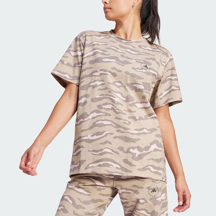 adidas Женские футболки с принтом X Stella McCartney TrueCasuals цвета хаки IN3630