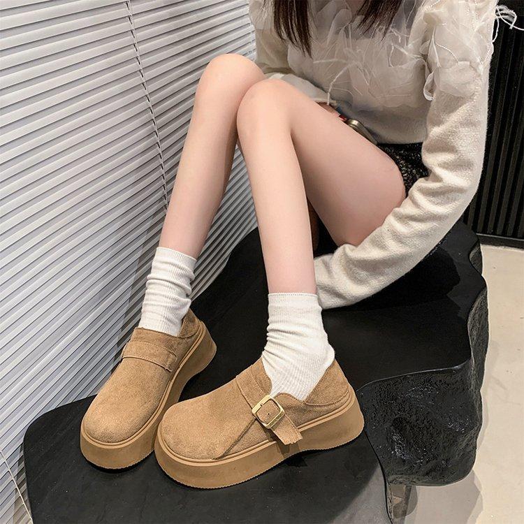 Thick-soled Bag Head Shoes Can Be Stepped On for Women's Outer Wear. In the Spring and Autumn of 2025, the New Lazy People Can Step On the Muffin T