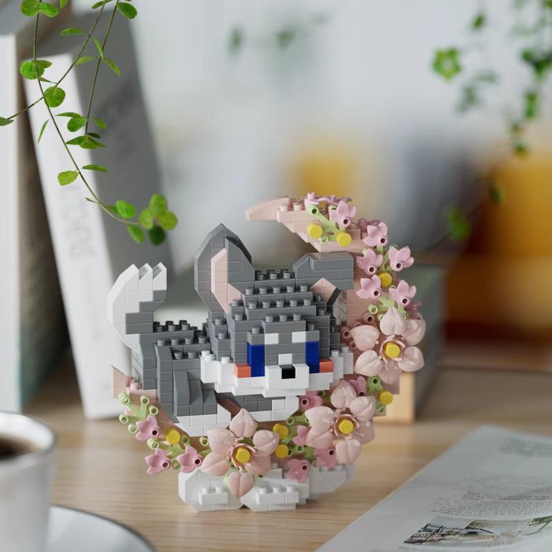 Compatible Music Flower Box: Secret Language Building Blocks, Preserved Flower Bouquet, Handmade Ornament, New Year Gift.