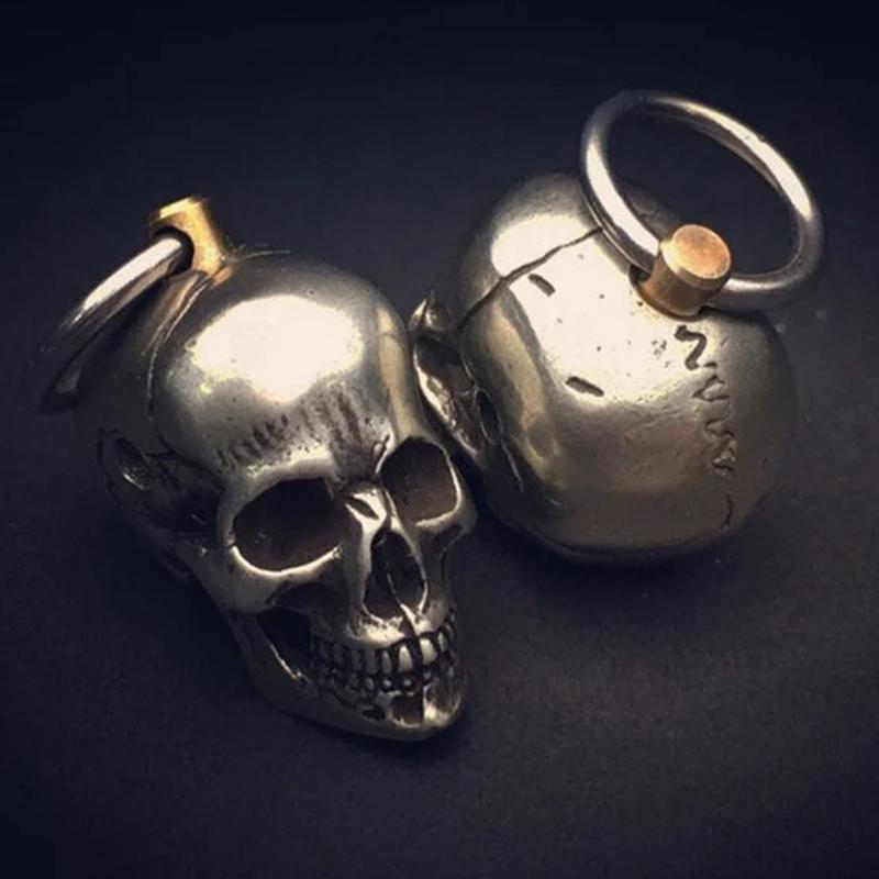 1 шт. брелок в виде ракеты-бомбы в виде акулы, брелок в виде бутылки с черепом на Хэллоуин, брелки в виде акулы для мужчин (Акула Ракета)