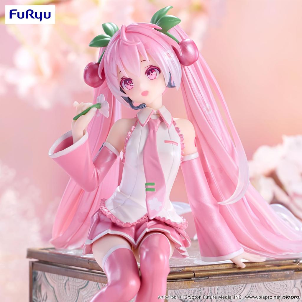 Фигурка Hatsune Miku Series Noodle Stopper Figure Sakura Miku 2024 Pearl Color Ver.