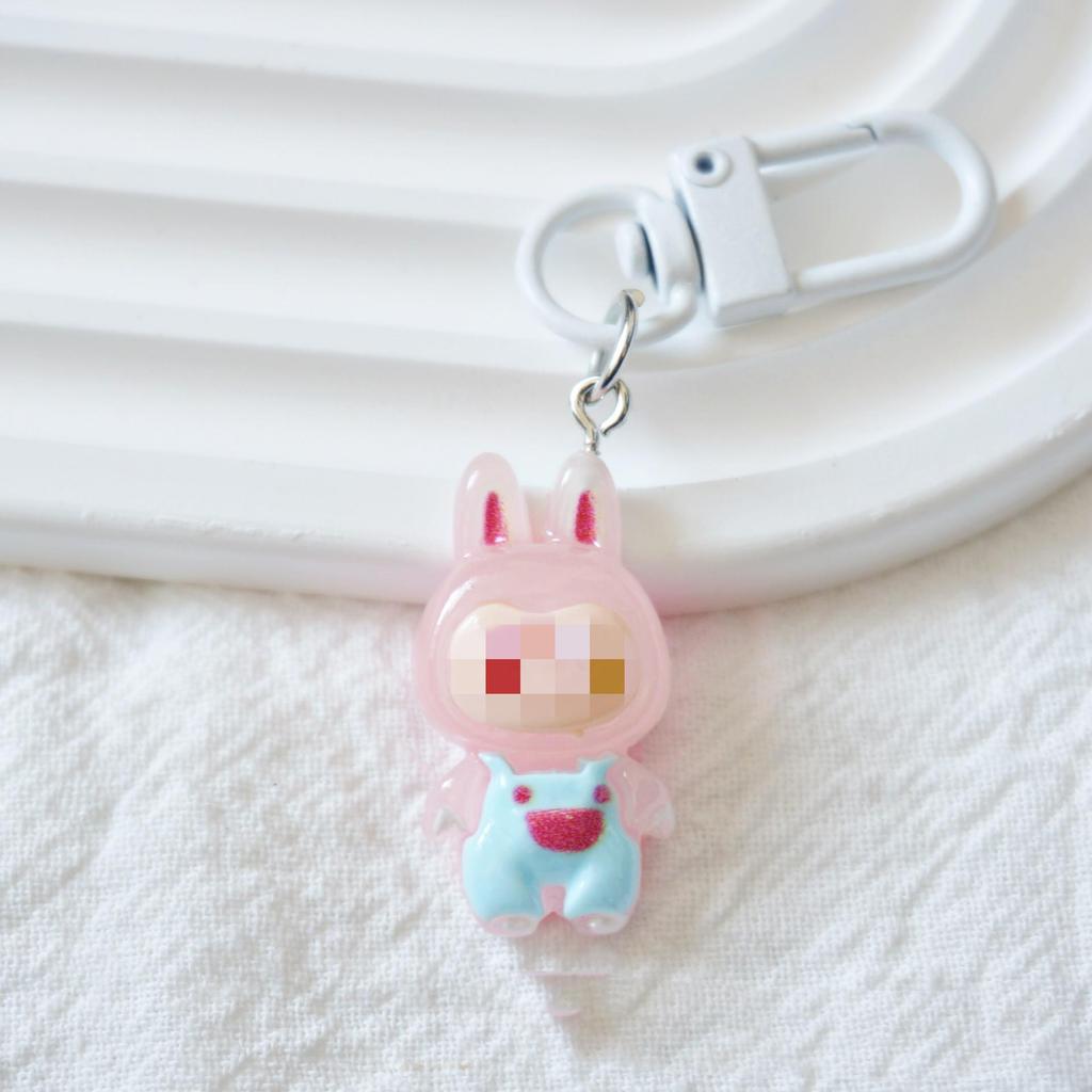 Оригинальный брелок-подвеска в виде куклы-эльфа из мультфильма Лабубу - милый подарочный брелок-подвеска