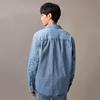 Calvin Klein Винтажная джинсовая рубашка из хлопка с накладным карманом и логотипом для мужчин 4RD747G