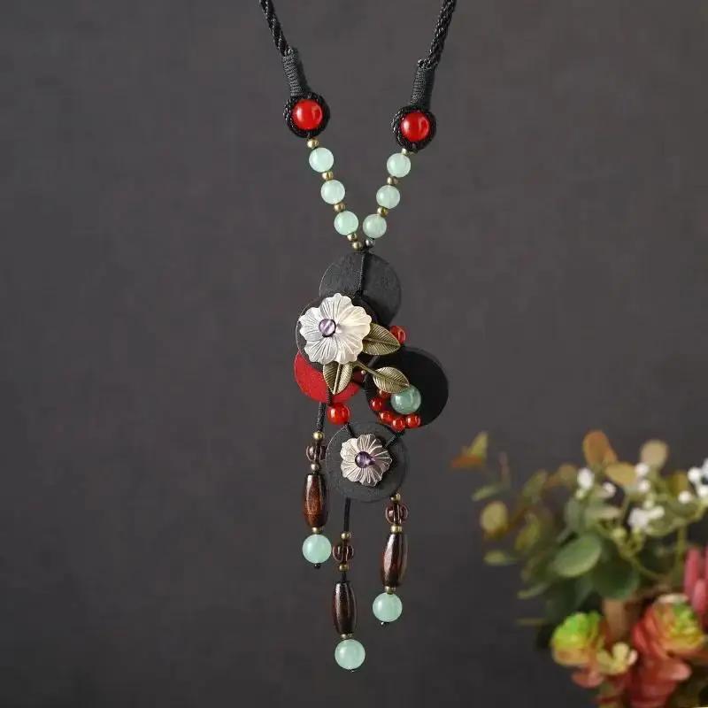 Этнический стиль Креативное бирюзовое деревянное украшение Кисточка Ожерелье Винтажный нефрит Длинная цепочка для свитера Богемное деревянное ожерелье с подвеской