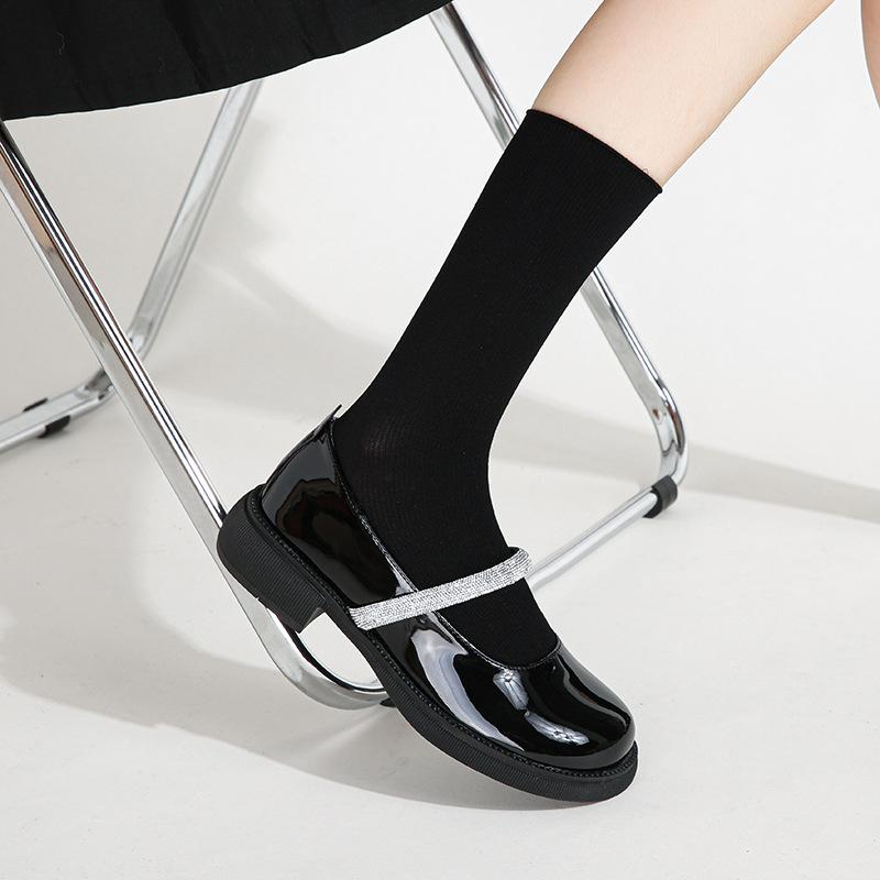 Женская обувь Mary Jane из лакированной кожи, лоферы в стиле ретро на массивном каблуке, женская обувь больших размеров