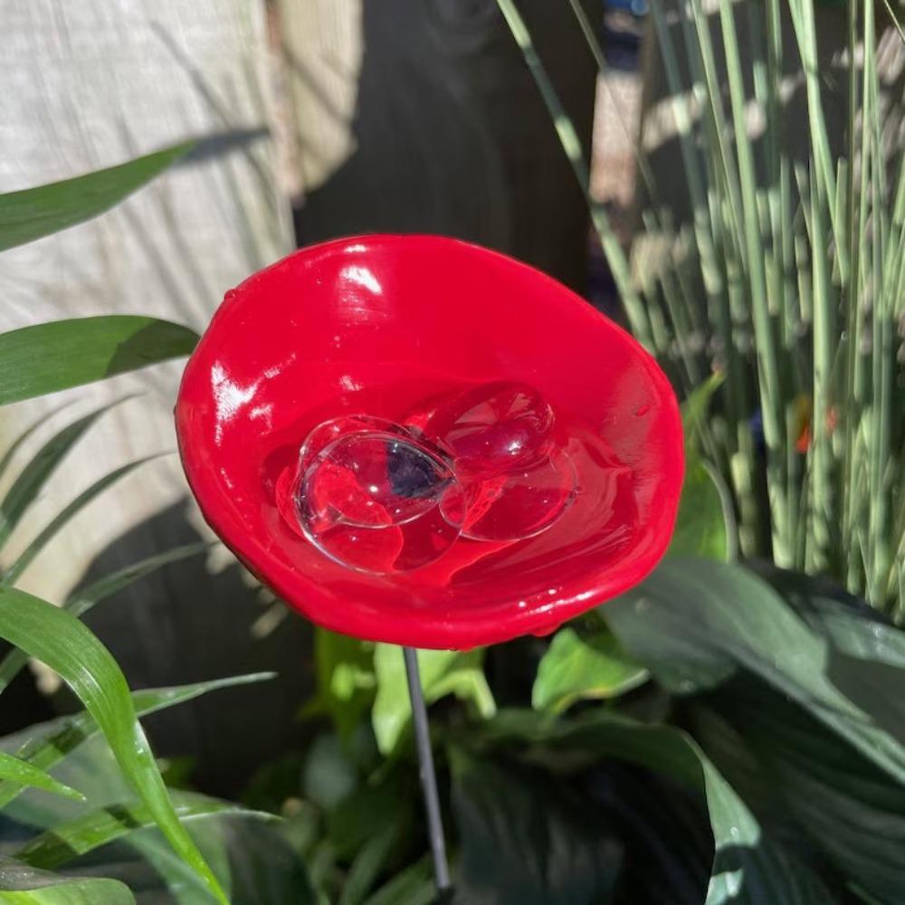 Metal Flower Bee Watering Station Water Dispenser Bird Feeding Cup Beekeeping Tools