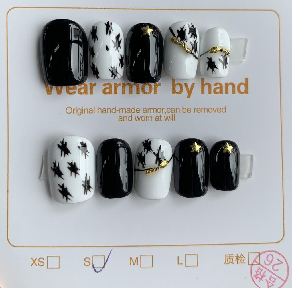 Нажмите на кончики ногтей Гель Полное покрытие 100 дизайнов Накладные ногти ручной работы Высококачественные носимые искусственные ногти Многоразовые размеры от XS до L бесплатно 5 шт. инструментов