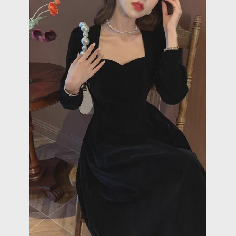 G French Hepburn Velvet Little Black Dress - 2024 Fall/Winter Elegant Waist-Defined Women's Style