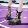 Мода 2024 года. Брендовая женская обувь. Женские сапоги с леопардовым принтом. Модные современные ботинки без застежек. Горячая распродажа. Туфли до середины икры с круглым носком. Женские.