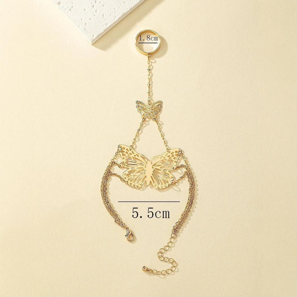Retro Baroque Style Butterfly Ring Bracelet: European & American Inspired Women's Accessory