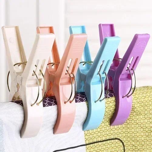 2025 4pcs Large Beach Towel Clips Quilt Clothes Clips Practical Plastic Quilt Pegs for Laundry Lounger Underwear Organization