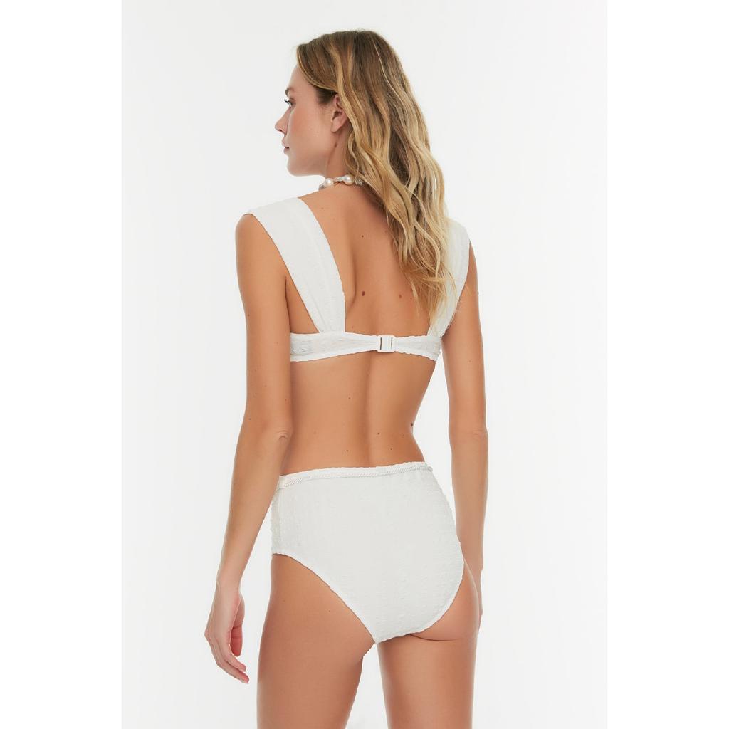 Жаккардовый текстурированный бикини-топ на косточках цвета экрю Tbess21bu0161