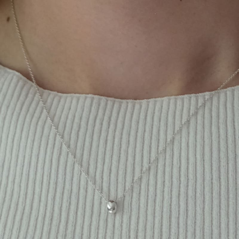 Pinaf Bean mini necklace