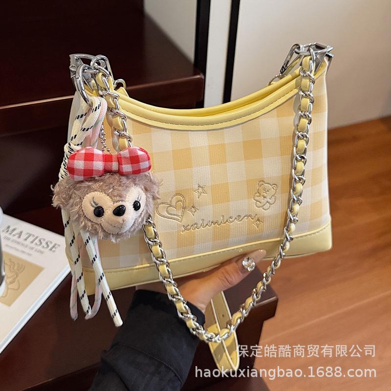 Премиальная маленькая сумка в иностранном стиле женская 2025 новая летняя универсальная на плечо под мышку сумка для通勤 супер огонь сумка-ведро