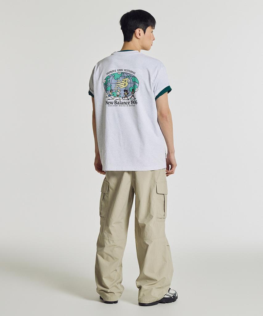 New Balance Nbneg21513 / Uni Nb Friends Футболка с коротким рукавом с графическим принтом Земля (Светло-серый)